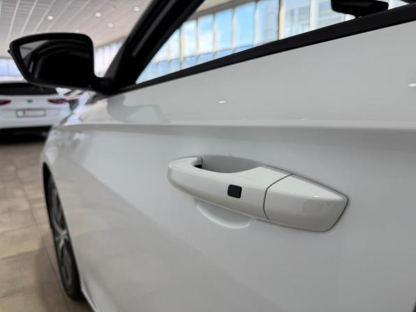 Geely Emgrand II с пробегом 2024 года, цена 1 600 000 рублей, 28582 км, седан, Автокод Объявления