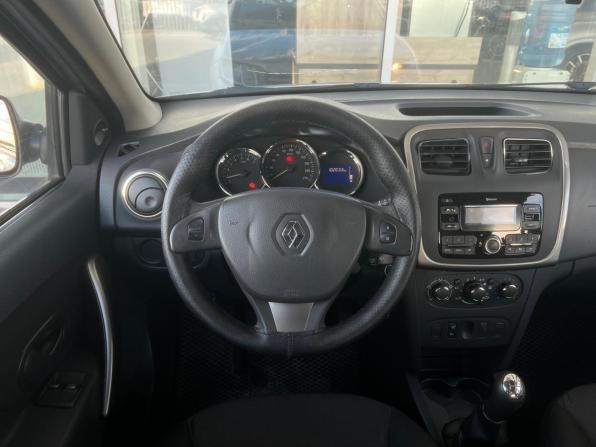 Renault Sandero II с пробегом 2018 года, цена 949 000 рублей, 102033 км, хэтчбек, Автокод Объявления