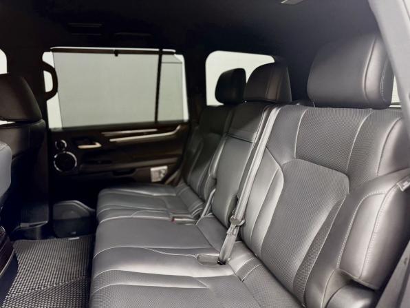 Lexus LX III Рестайлинг 2 с пробегом 2019 года, цена 10 700 000 рублей, 97203 км, внедорожник, Автокод Объявления