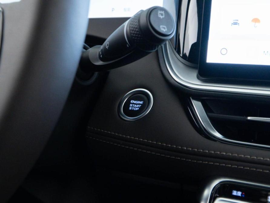 Geely Monjaro I Рестайлинг 2 Москва  - изображение 16