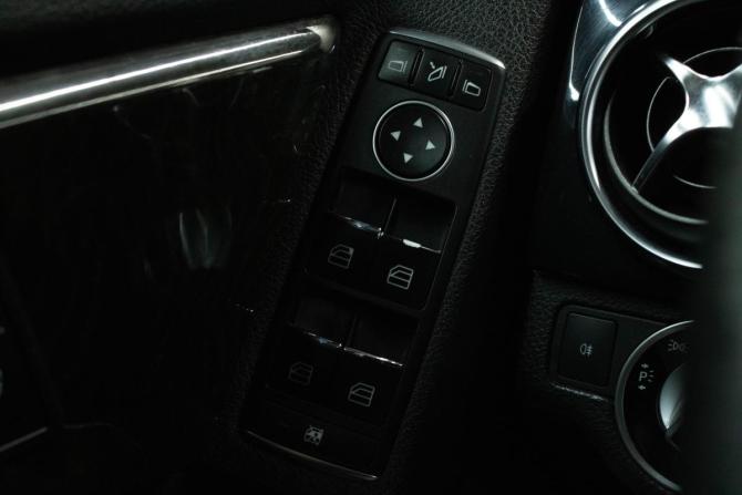 Mercedes-Benz GLK-Класс I (X204) Рестайлинг с пробегом 2012 года, цена 1 669 000 рублей, 309461 км, внедорожник, Автокод Объявления