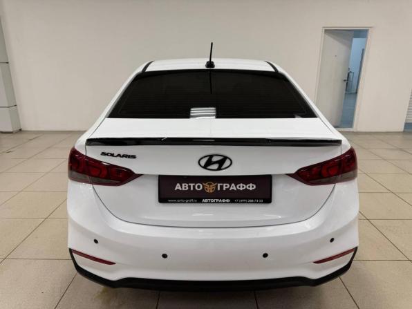 Hyundai Solaris II с пробегом 2019 года, цена 699 000 рублей, 72817 км, седан, Автокод Объявления