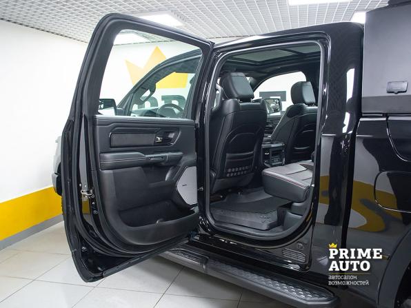 Ram 1500 V Рестайлинг с пробегом 2025 года, цена 9 799 000 рублей, 32 км, offers.body_type.unknown, Автокод Объявления