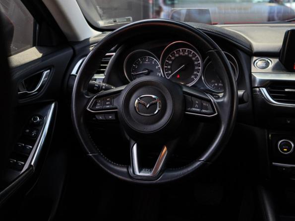 Mazda 6 III (GJ) Рестайлинг с пробегом 2018 года, цена 2 350 000 рублей, 74212 км, седан, Автокод Объявления