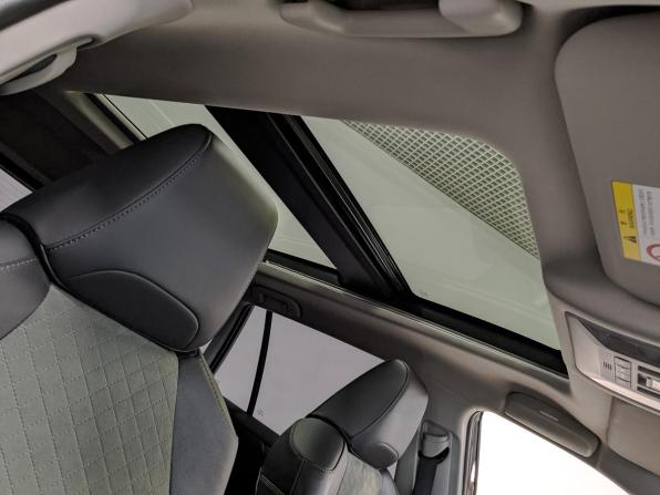 Toyota RAV4 V (XA50) с пробегом 2024 года, цена 4 070 000 рублей, 28300 км, внедорожник, Автокод Объявления
