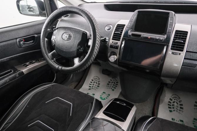 Toyota Prius II Рестайлинг (XW20) с пробегом 2007 года, цена 759 000 рублей, 293000 км, лифтбек, Автокод Объявления