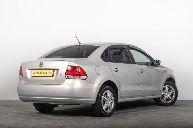 Volkswagen Polo V Рестайлинг с пробегом 2015 года, цена 899 000 рублей, 206000 км, седан, Автокод Объявления