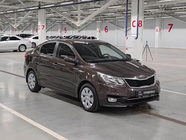 Kia Rio III Рестайлинг с пробегом 2015 года, цена 1 030 000 рублей, 120536 км, седан, Автокод Объявления