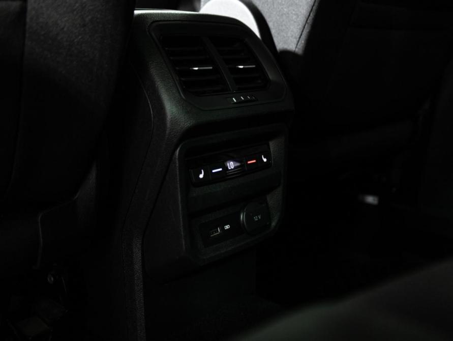 Volkswagen Tiguan II Санкт-Петербург  - изображение 18