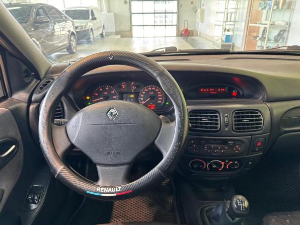 Renault Megane I Рестайлинг с пробегом 2002 года, цена 245 000 рублей, 344797 км, седан, Автокод Объявления