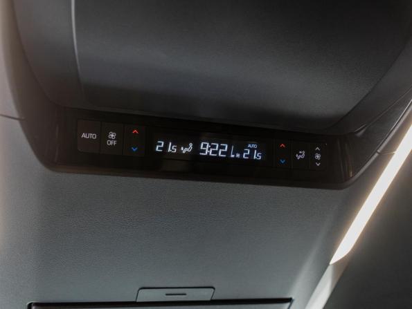 Toyota Alphard IV с пробегом 2024 года, цена 9 490 000 рублей, 29829 км, минивэн, Автокод Объявления