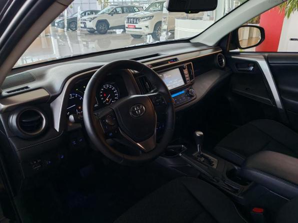 Toyota RAV4 IV (XA40) Рестайлинг с пробегом 2017 года, цена 2 225 000 рублей, 147777 км, внедорожник, Автокод Объявления
