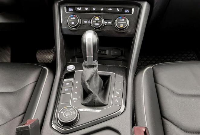 Volkswagen Tiguan II с пробегом 2018 года, цена 2 680 000 рублей, 111111 км, внедорожник, Автокод Объявления
