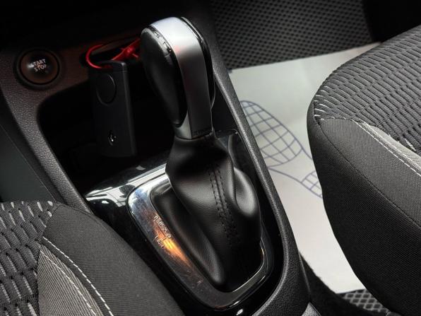 Renault Kaptur I с пробегом 2018 года, цена 1 649 000 рублей, 71453 км, внедорожник, Автокод Объявления