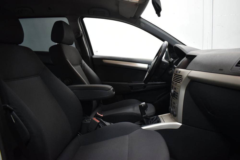 Opel Astra H Рестайлинг Москва  - изображение 11
