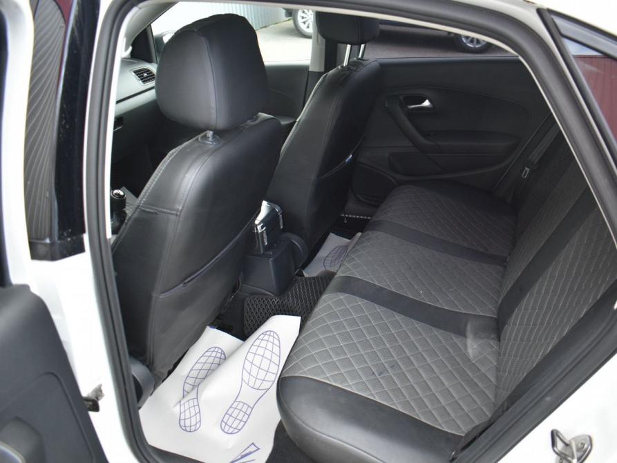 Volkswagen Polo V Рестайлинг Мурманск  - изображение 11