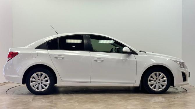 Chevrolet Cruze I Рестайлинг с пробегом 2014 года, цена 615 000 рублей, 263684 км, седан, Автокод Объявления
