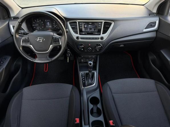 Hyundai Solaris II с пробегом 2019 года, цена 1 399 000 рублей, 86000 км, седан, Автокод Объявления