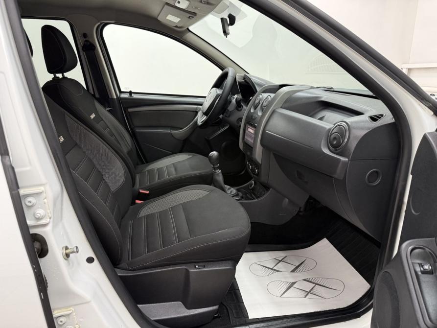 Renault Duster I Рестайлинг Энгельс  - изображение 12