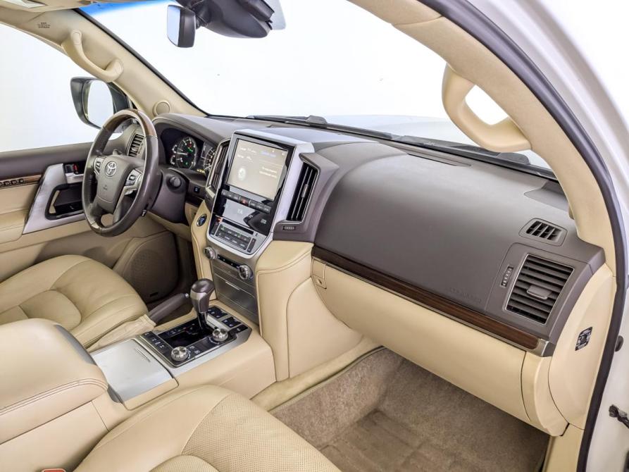 Toyota Land Cruiser 200 Series Рестайлинг 2 Москва  - изображение 11