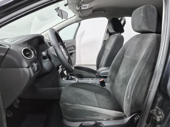 Ford Focus II Рестайлинг с пробегом 2007 года, цена 395 760 рублей, 232668 км, хэтчбек, Автокод Объявления