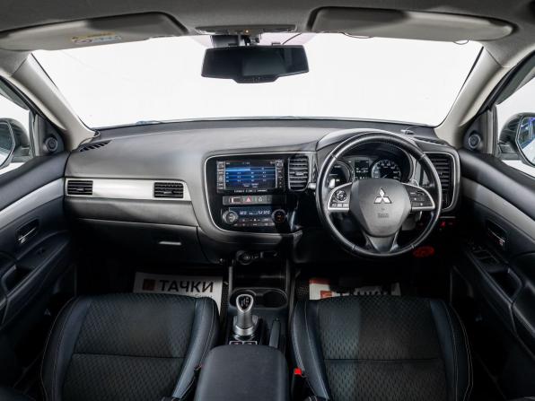 Mitsubishi Outlander III Рестайлинг с пробегом 2015 года, цена 1 849 500 рублей, 190736 км, внедорожник, Автокод Объявления