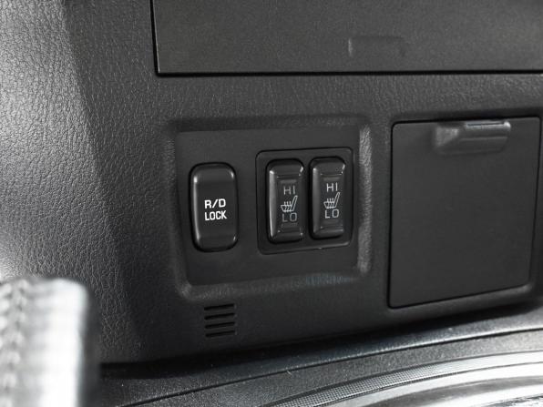 Mitsubishi Pajero IV Рестайлинг 1 с пробегом 2012 года, цена 1 895 000 рублей, 240272 км, внедорожник, Автокод Объявления