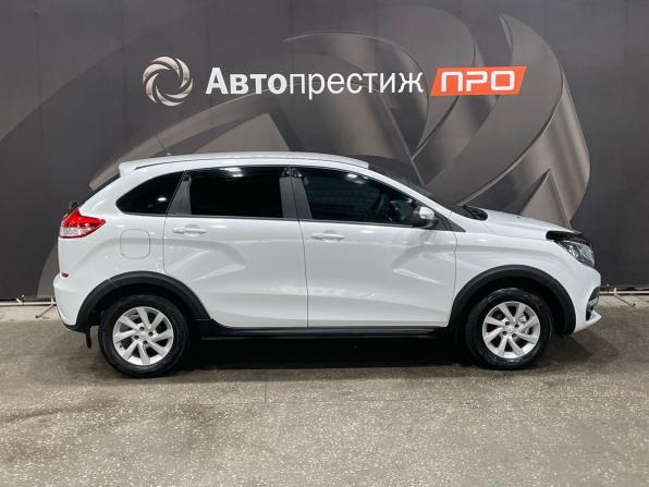 Lada (ВАЗ) XRAY I с пробегом 2017 года, цена 799 000 рублей, 94476 км, хэтчбек, Автокод Объявления