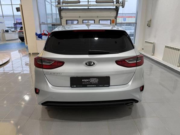 Kia Ceed III с пробегом 2018 года, цена 1 295 700 рублей, 205118 км, хэтчбек, Автокод Объявления