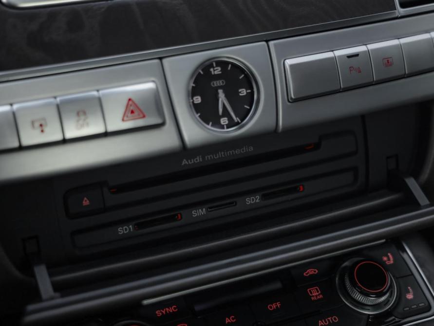 Audi A8 III (D4) Санкт-Петербург  - изображение 18