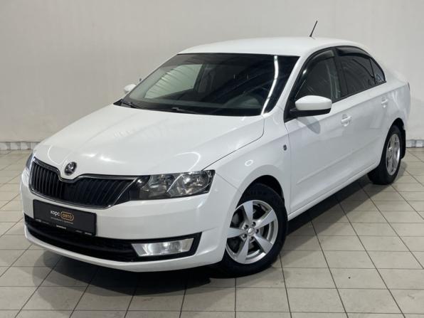 Skoda Rapid I с пробегом 2015 года, цена 855 000 рублей, 301309 км, лифтбек, Автокод Объявления