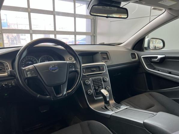 Volvo S60 II с пробегом 2012 года, цена 1 149 000 рублей, 184626 км, седан, Автокод Объявления