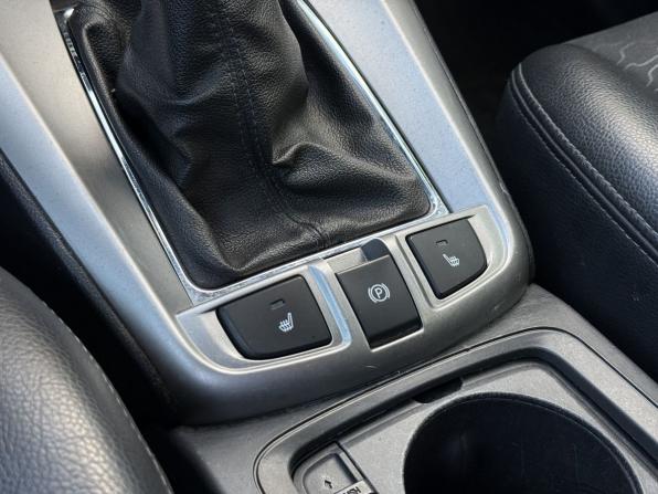 Chevrolet Captiva I Рестайлинг 2 с пробегом 2014 года, цена 1 159 000 рублей, 248937 км, внедорожник, Автокод Объявления