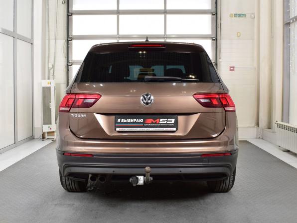 Volkswagen Tiguan II с пробегом 2019 года, цена 2 375 995 рублей, 62471 км, внедорожник, Автокод Объявления