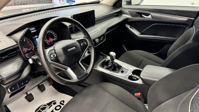 Haval Jolion I с пробегом 2023 года, цена 1 650 000 рублей, 38780 км, внедорожник, Автокод Объявления