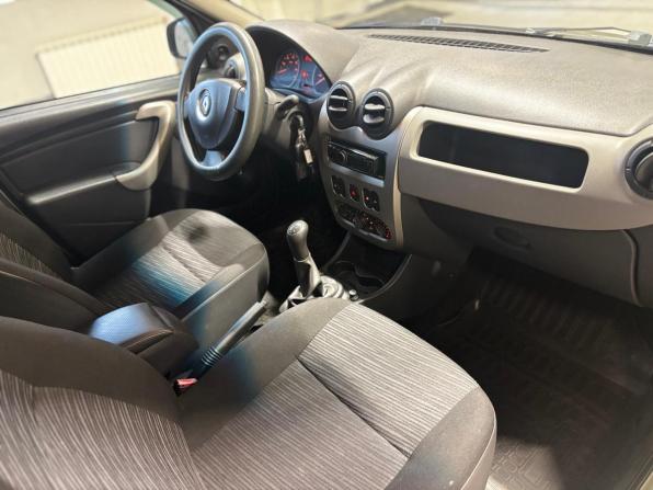 Renault Logan I Рестайлинг с пробегом 2012 года, цена 609 000 рублей, 112448 км, седан, Автокод Объявления