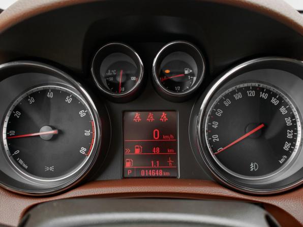 Opel Mokka I с пробегом 2013 года, цена 1 780 000 рублей, 14648 км, внедорожник, Автокод Объявления