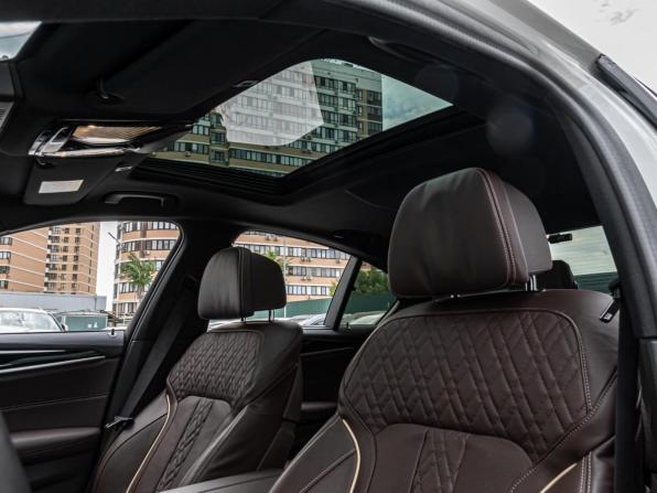 BMW 5 серии VII (G30/G31/G38) Рестайлинг с пробегом 2022 года, цена 5 980 000 рублей, 25801 км, седан, Автокод Объявления