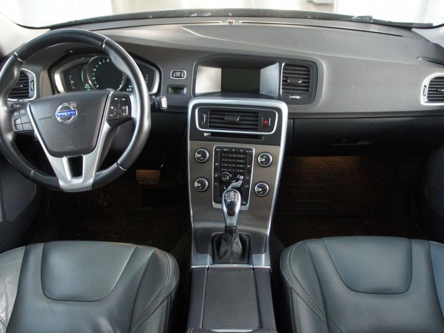 Volvo S60 II Рестайлинг Березовский  - изображение 13