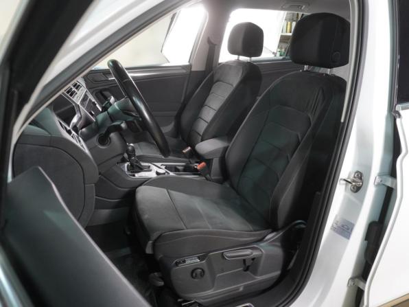 Volkswagen Tiguan II с пробегом 2018 года, цена 2 999 000 рублей, 79972 км, внедорожник, Автокод Объявления