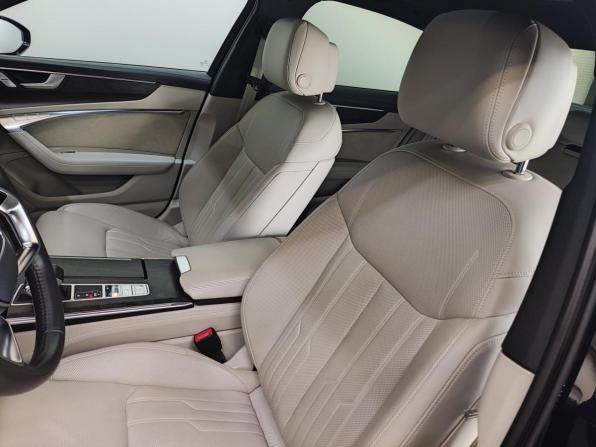 Audi A6 V (C8) с пробегом 2018 года, цена 5 390 000 рублей, 32938 км, седан, Автокод Объявления
