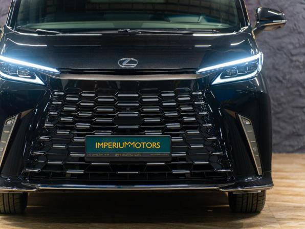 Новый Lexus LM II 2026 года, цена 19 390 000 рублей, минивэн, Автокод Объявления