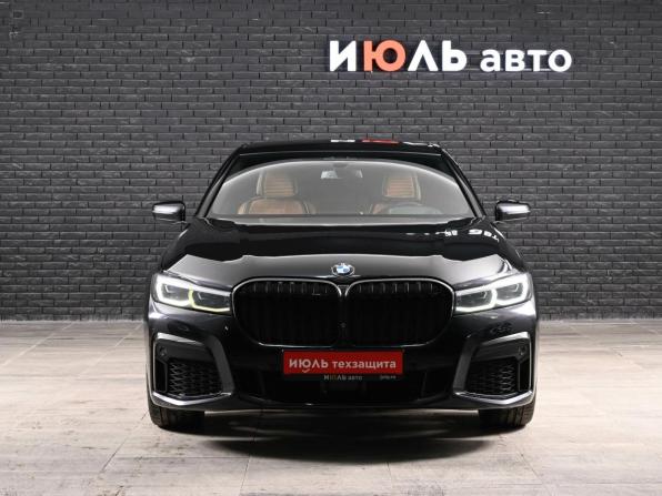 BMW 7 серии VI (G11/G12) Рестайлинг с пробегом 2022 года, цена 6 100 000 рублей, 123714 км, седан, Автокод Объявления