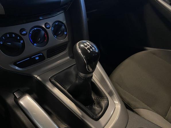 Ford Focus III с пробегом 2013 года, цена 577 000 рублей, 207080 км, хэтчбек, Автокод Объявления