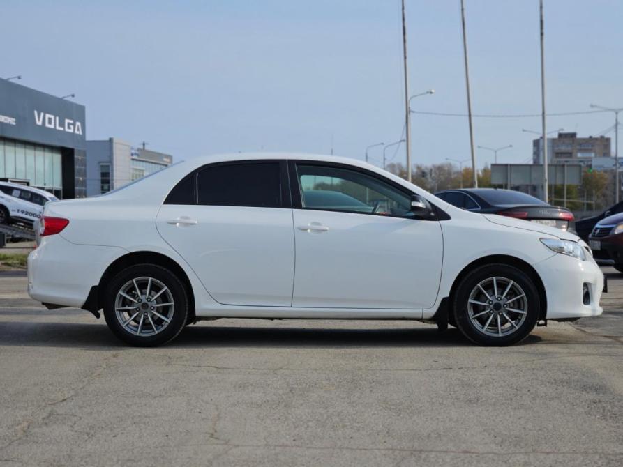 Toyota Corolla X (E140 E150) Рестайлинг Вологда  - изображение 4