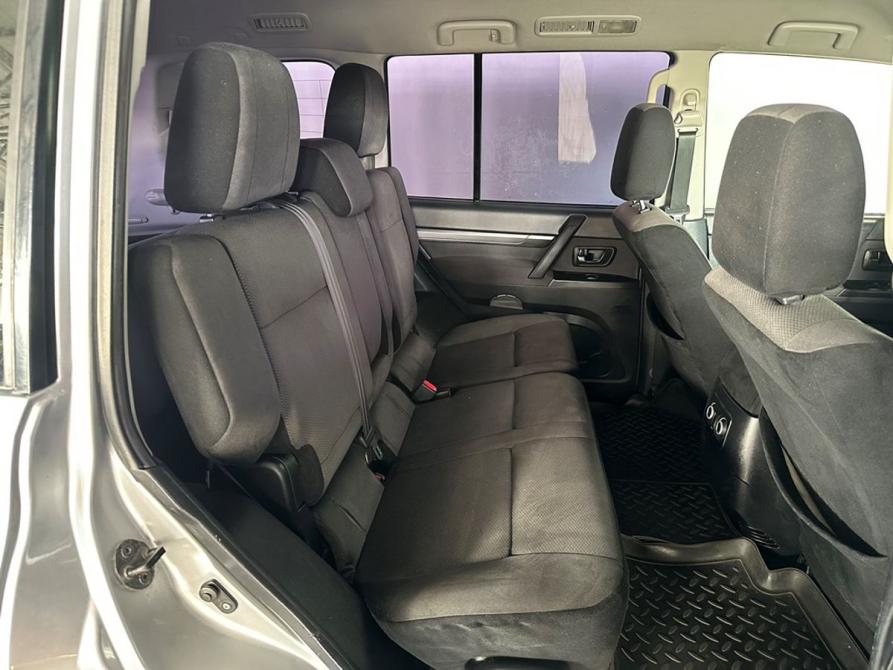 Mitsubishi Pajero IV Москва  - изображение 10