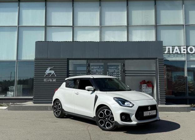 Suzuki Swift V с пробегом 2019 года, цена 1 480 000 рублей, 92655 км, хэтчбек, Автокод Объявления