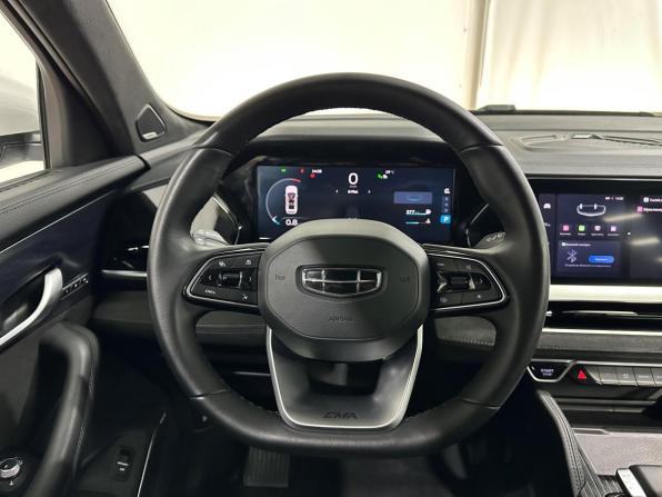 Geely Monjaro I с пробегом 2024 года, цена 3 488 000 рублей, 47911 км, внедорожник, Автокод Объявления