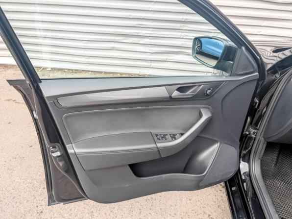 Volkswagen Polo VI с пробегом 2021 года, цена 1 690 000 рублей, 78722 км, лифтбек, Автокод Объявления