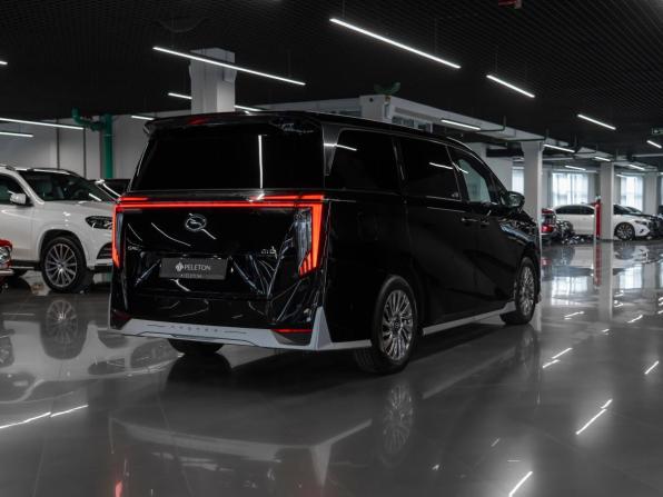 GAC M8 с пробегом 2024 года, цена 4 175 000 рублей, 49874 км, минивэн, Автокод Объявления